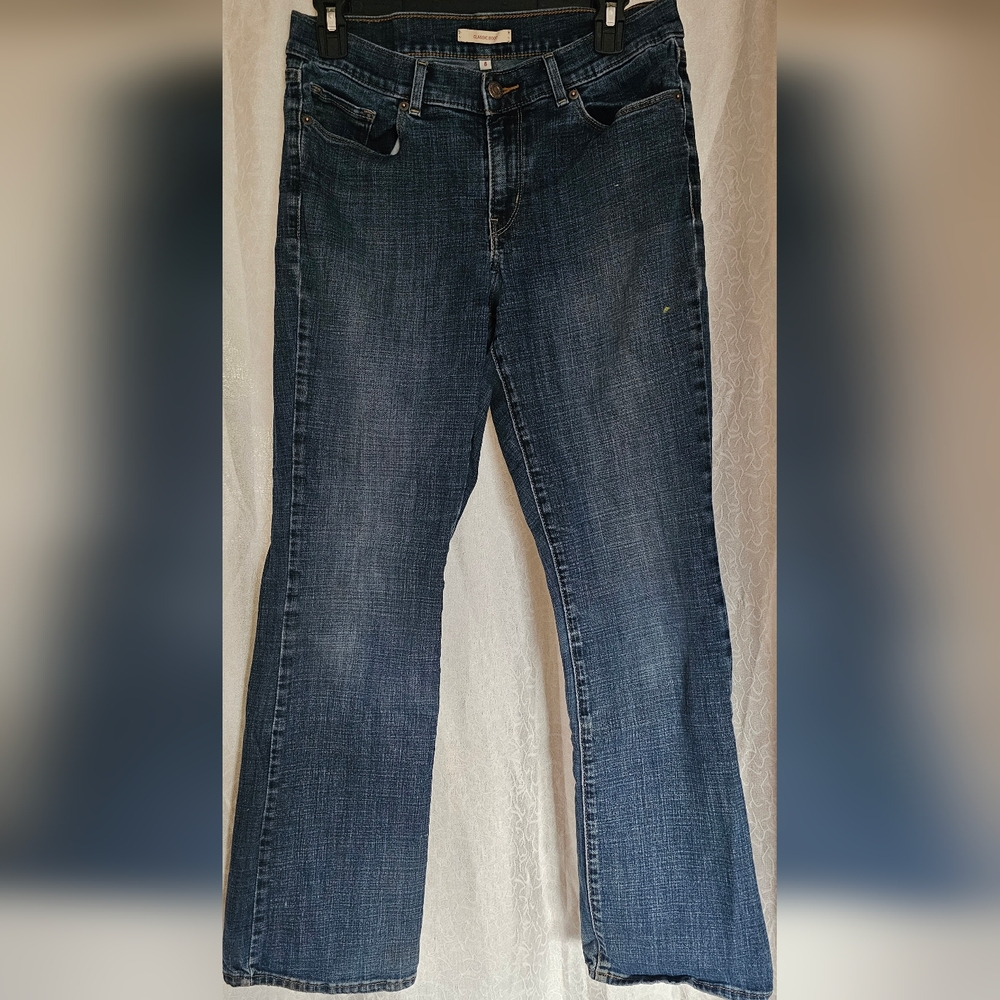 Levi's Classic Indigo Straight Leg Women's Jeans